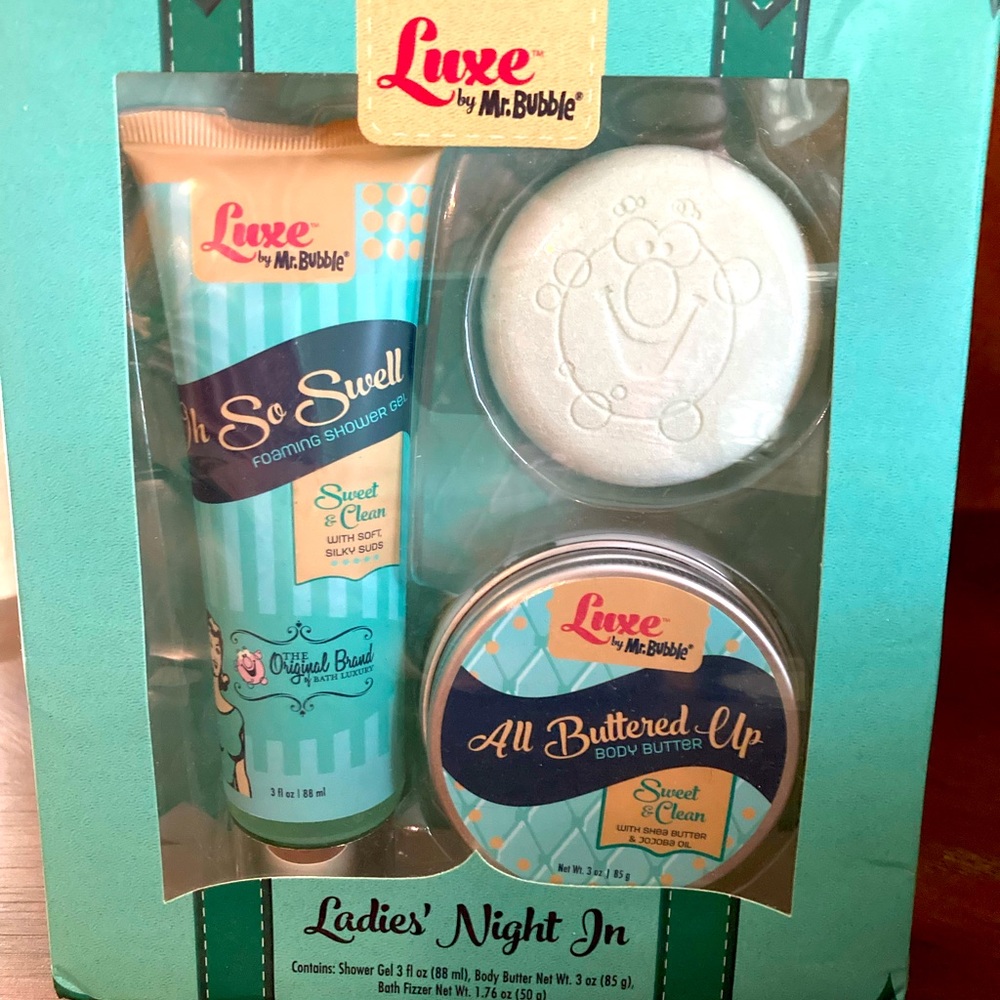 Lux by Mr Bubble - Ladies Night In Gift Set